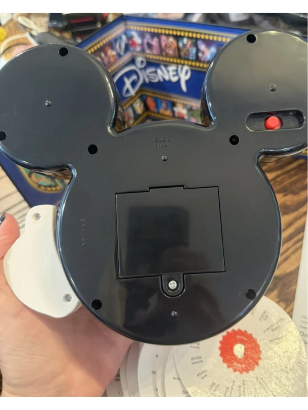 Disney GuessWords Electronic Game **Two Levels of Play for Ages 6 to Adult!